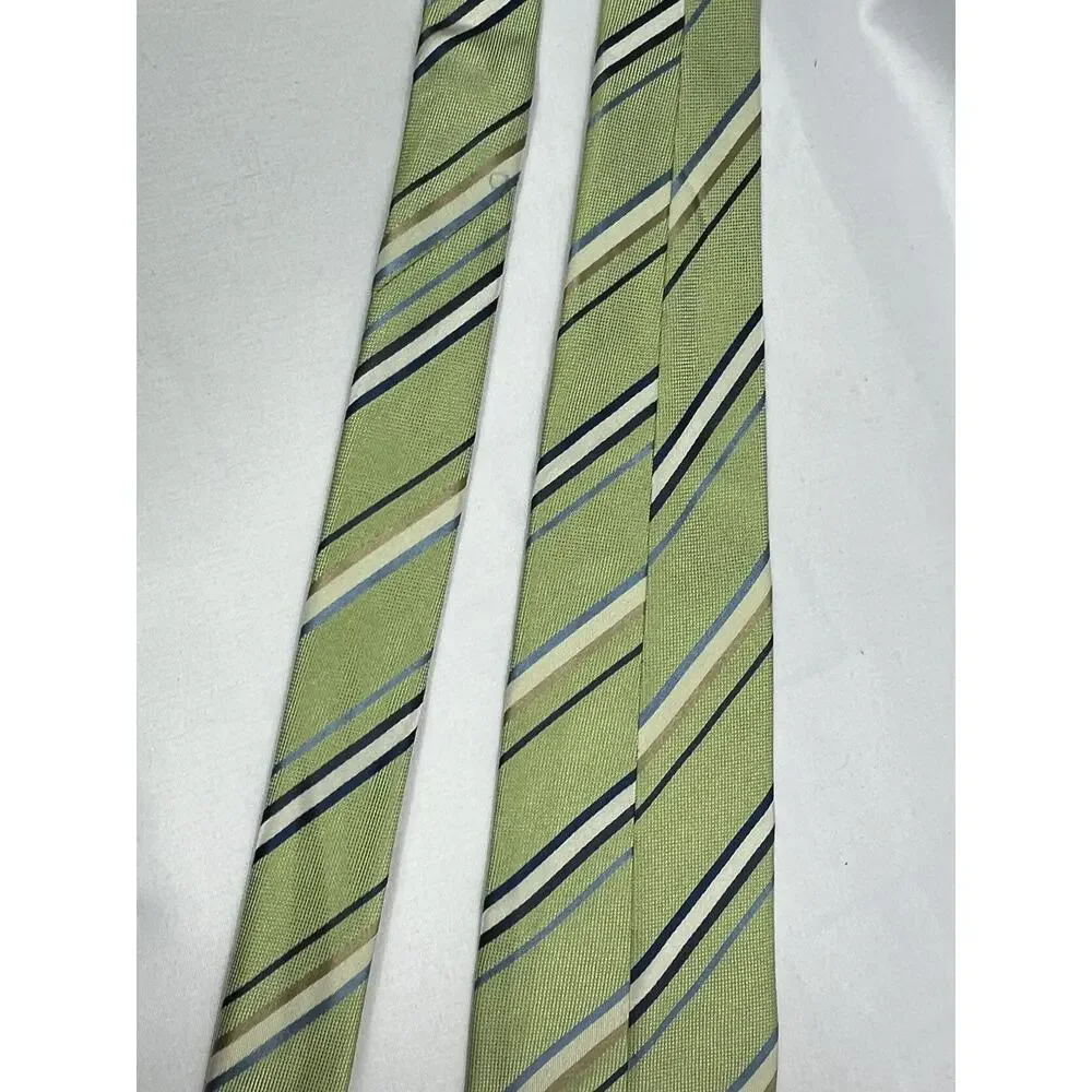 Banana Repbublic Green Striped 100% Silk Necktie 58